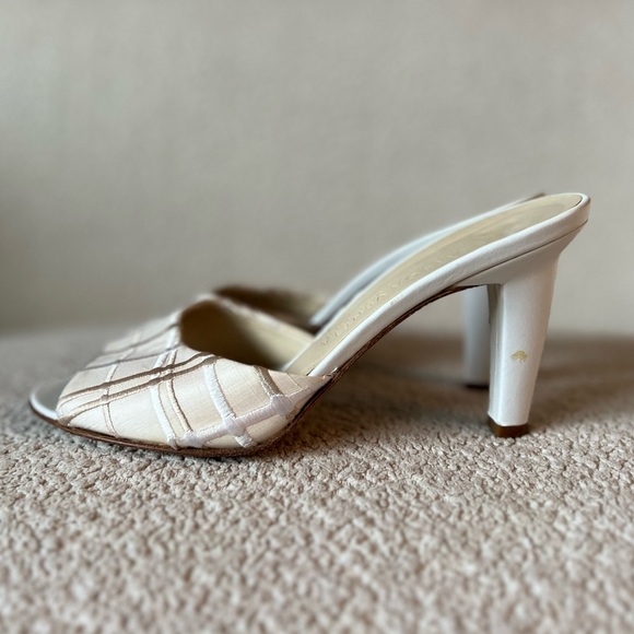 Vintage Bottega Veneta White/Cream Plaid Print Open Toe Sandals - Picture 5 of 7